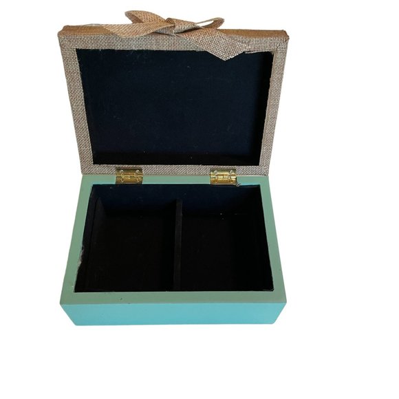Jewelry/Storage Box Turquoise/Jute Decor with Letter B - Picture 2 of 4